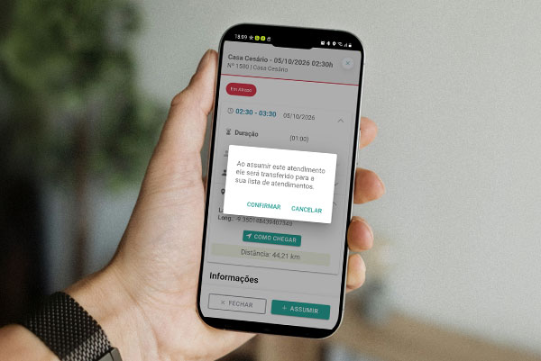 Tela do aplicativo móvel mostrando a Lista Aberta de serviços disponíveis para seleção pela equipe externa